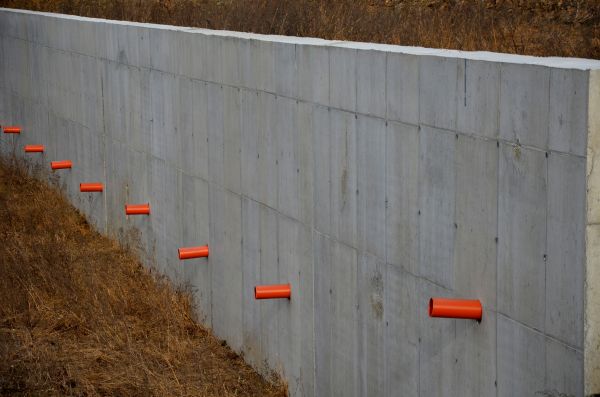 Concrete Wall Installation in Clover